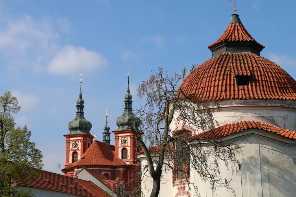 Onefourfour Apartment Brandýs nad Labem-Stará Boleslav エクステリア 写真